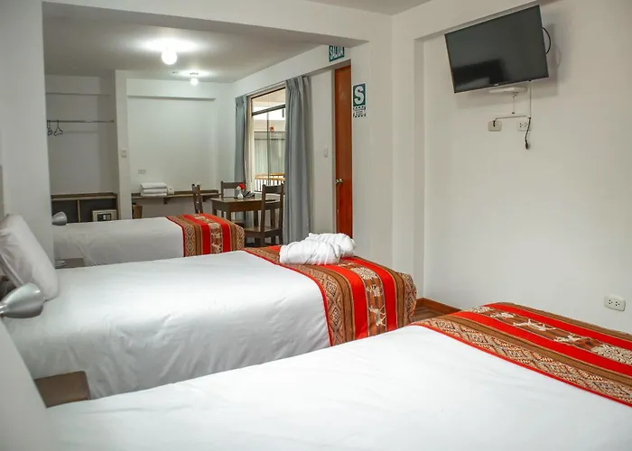 Del Prado Hometown Hotel