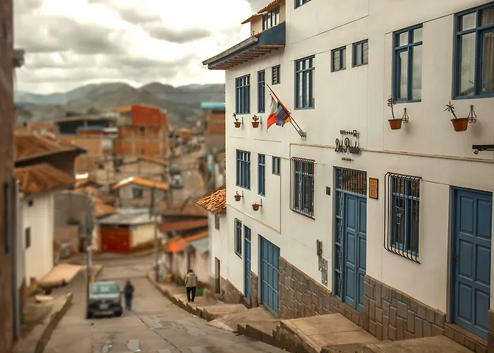 Del Prado Hometown